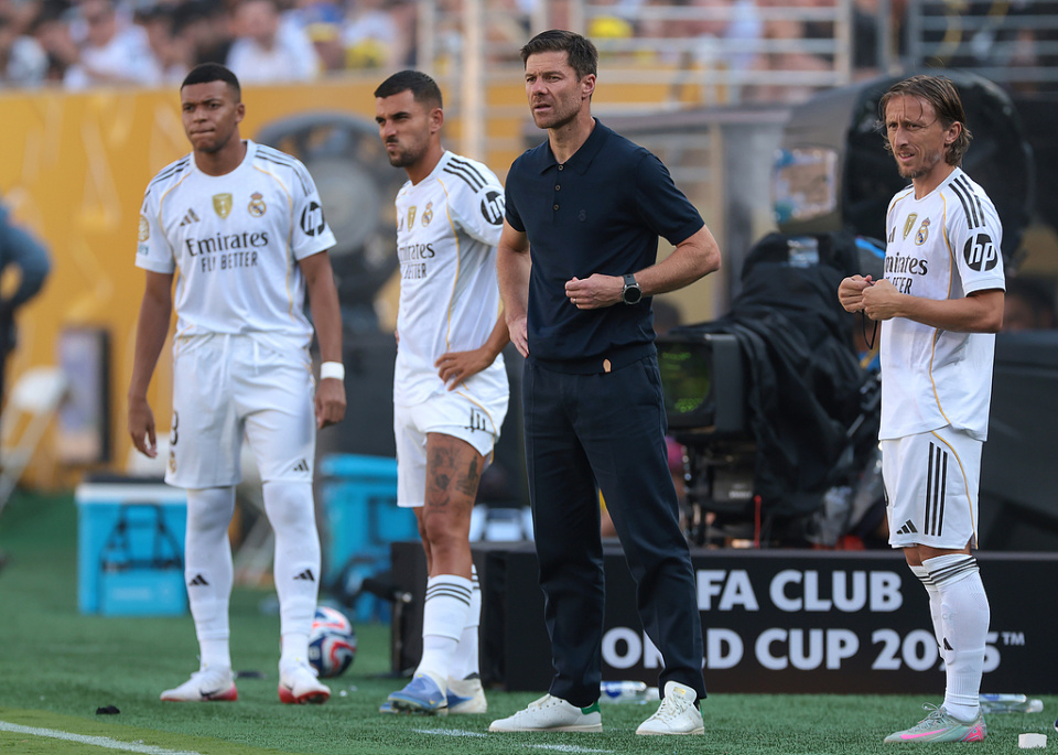 额大概是, 他是皇马队