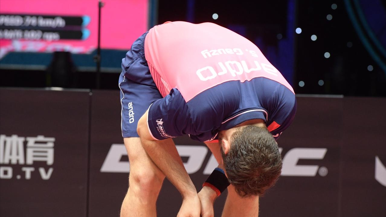 超出, 林诗栋开长, 后抢攻逼迫 超出, 林诗栋开长, 后抢攻逼迫