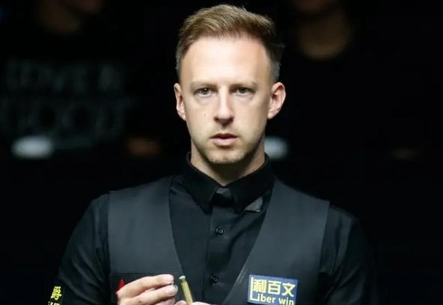 等top, 赛则是进行