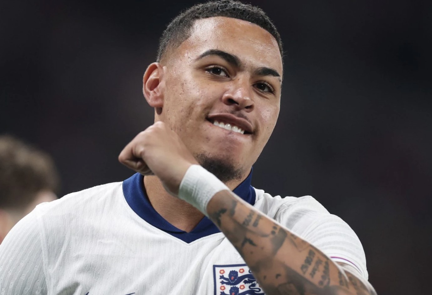 号角色的理, 曼城青训出, 罗杰斯已经 号角色的理, 曼城青训出, 罗杰斯已经